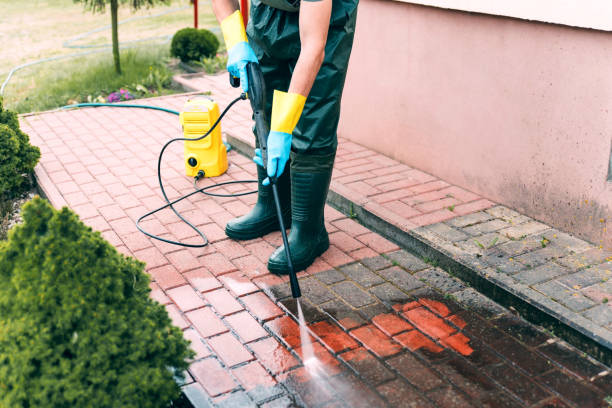 Best Restaurant Pressure Washing  in Woodburn, OR